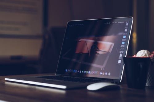 利用短信平臺(tái)拓展新用戶，留住老用戶